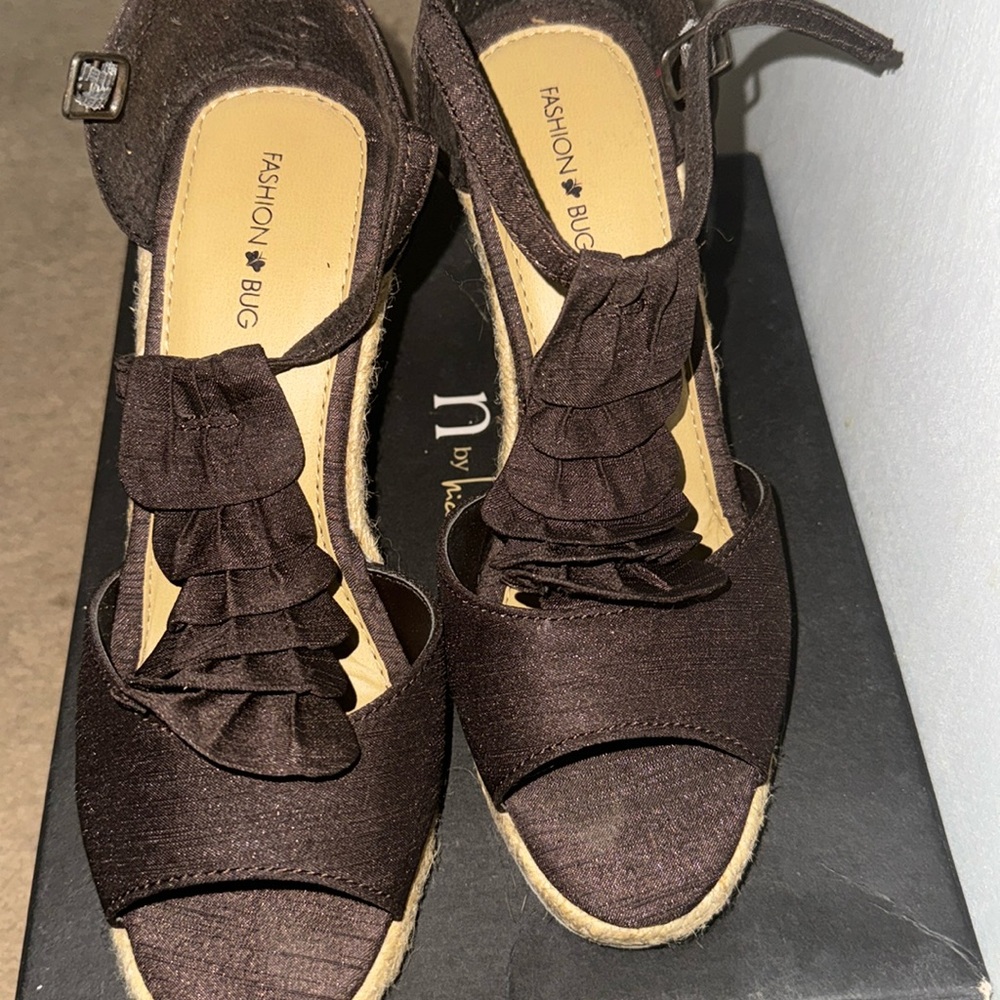 N by Nicole Miller Darla black sandals